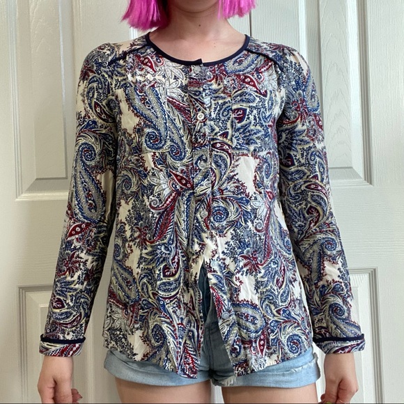 ~Cute pattern blouse~ - Picture 2 of 4
